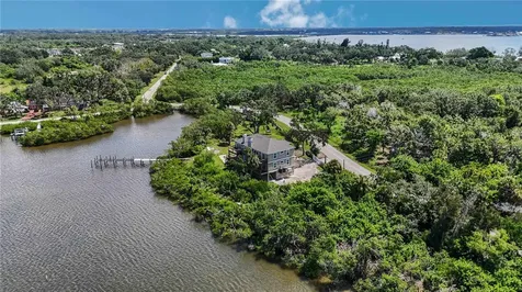 1470 Bayshore Drive Terra Ceia FL 34250
