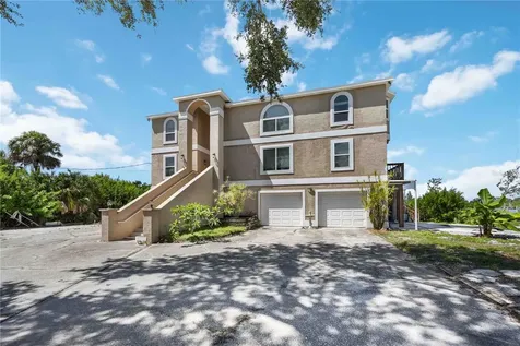 1470 Bayshore Drive Terra Ceia FL 34250