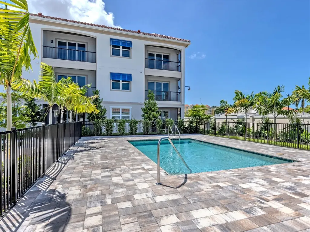 787 S. Tamiami Trail Venice FL 34285