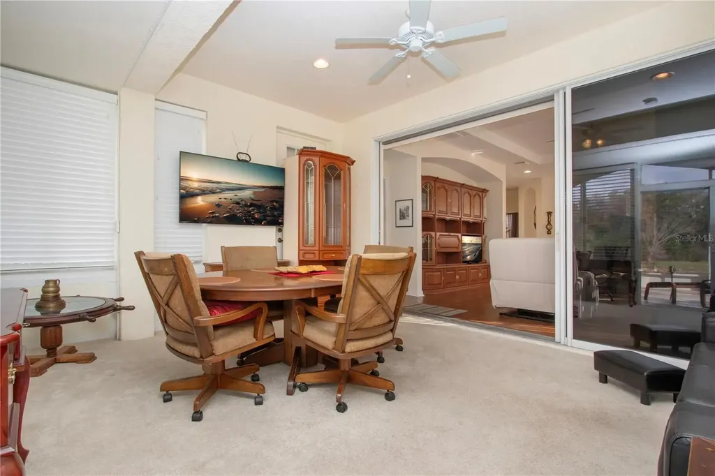 1908 Sterling Glen Court Sun City Center FL 33573