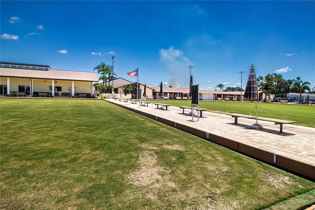1908 Sterling Glen Court Sun City Center FL 33573