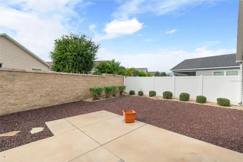 552 Wekiva Street The Villages FL 32163
