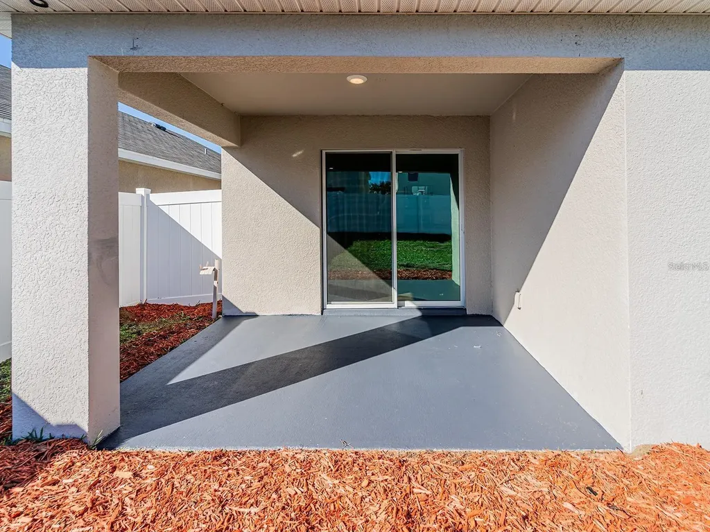 13748 Wineberry Drive Dade City FL 33525