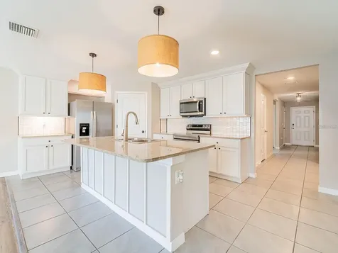 13748 Wineberry Drive Dade City FL 33525