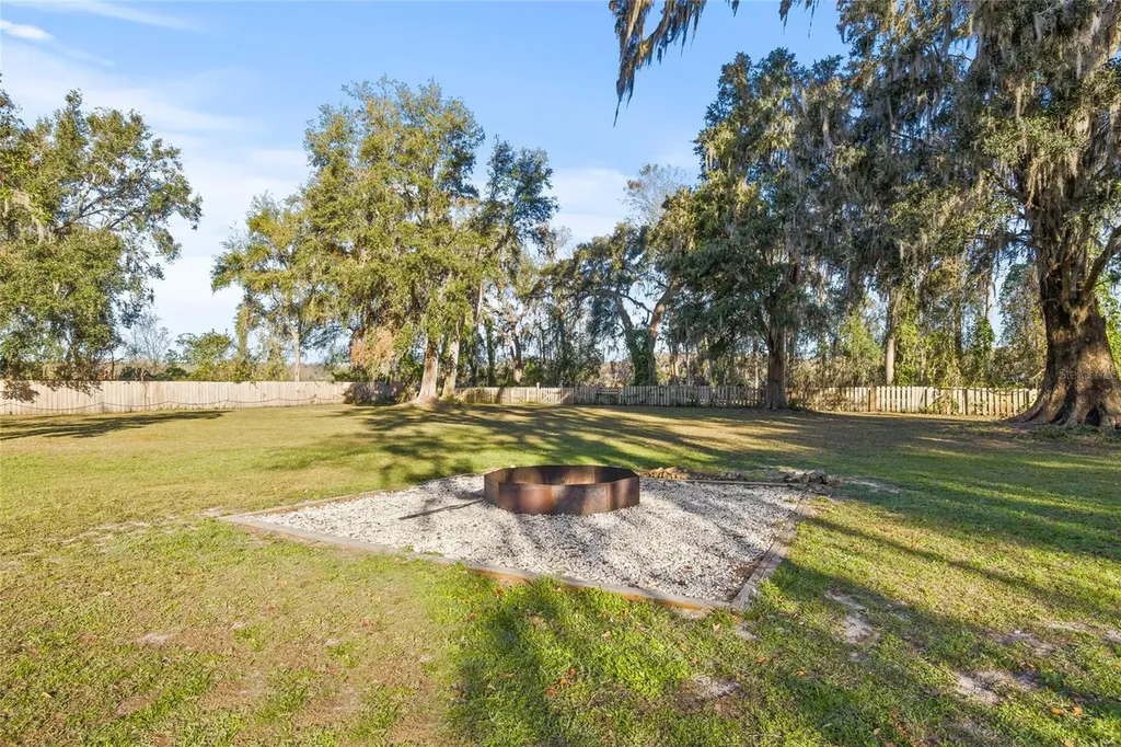 31445 Amberlea Road Dade City FL 33523
