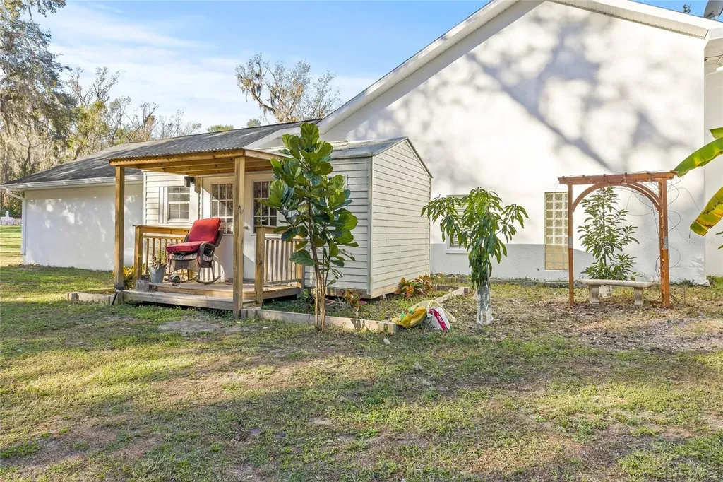 31445 Amberlea Road Dade City FL 33523