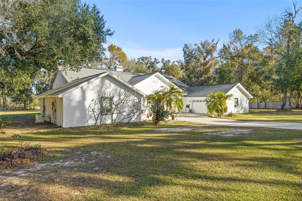 31445 Amberlea Road Dade City FL 33523