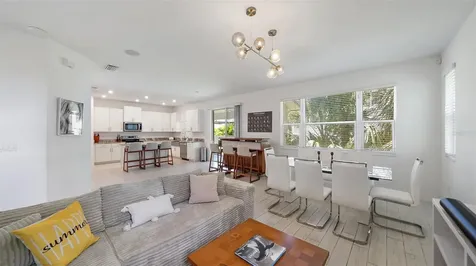 2587 Temple Street Sarasota FL 34239