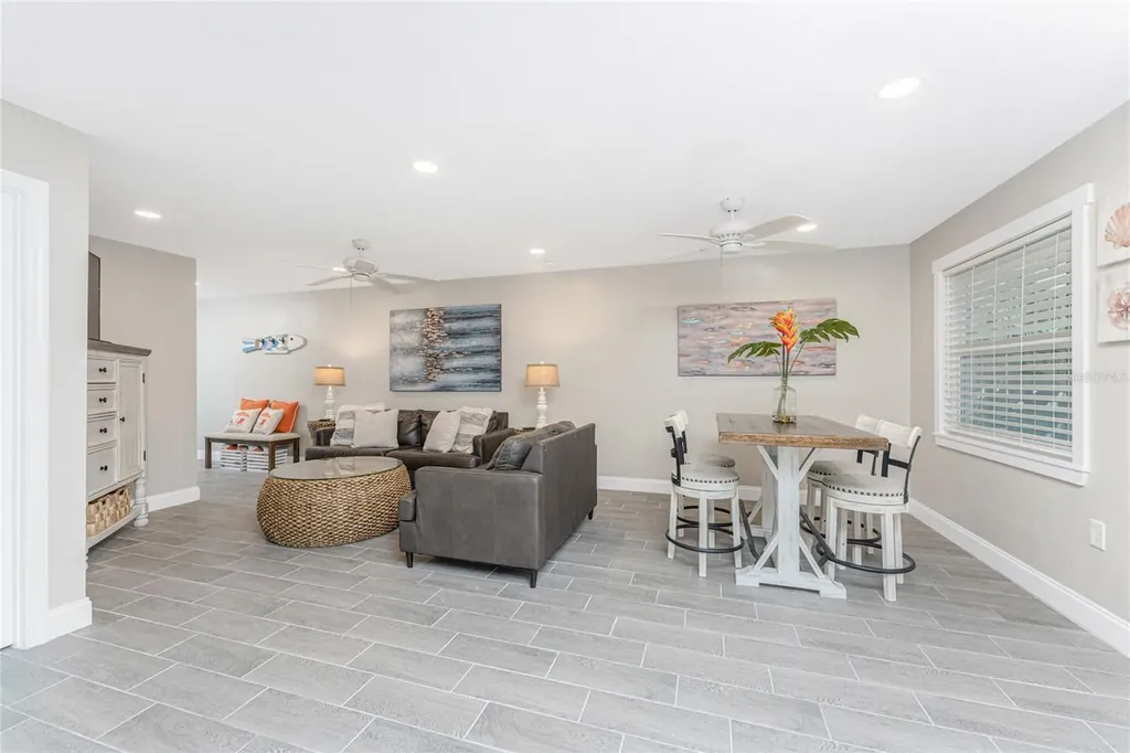 5041 N Beach Road Englewood FL 34223