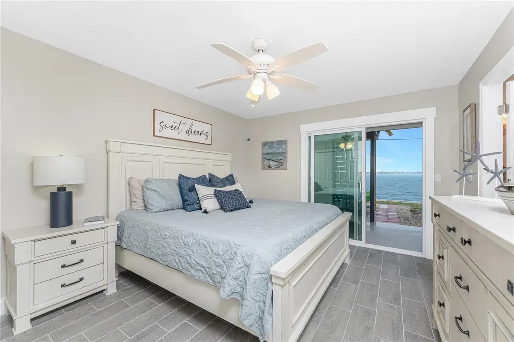 5041 N Beach Road Englewood FL 34223