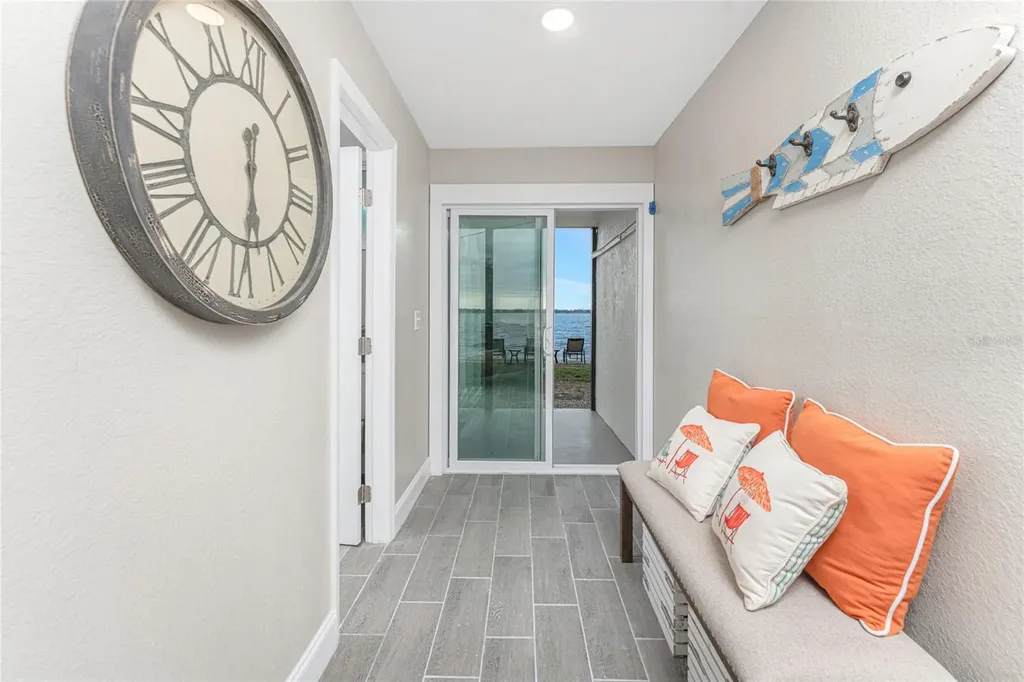 5041 N Beach Road Englewood FL 34223