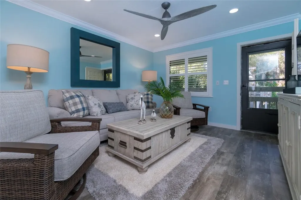 5041 N Beach Road Englewood FL 34223