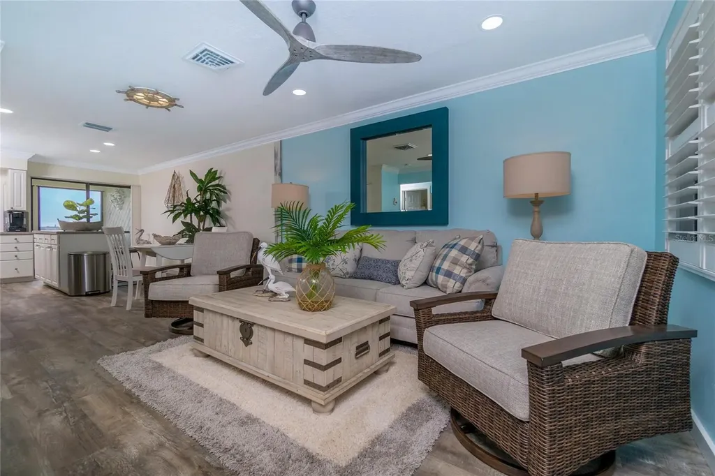 5041 N Beach Road Englewood FL 34223