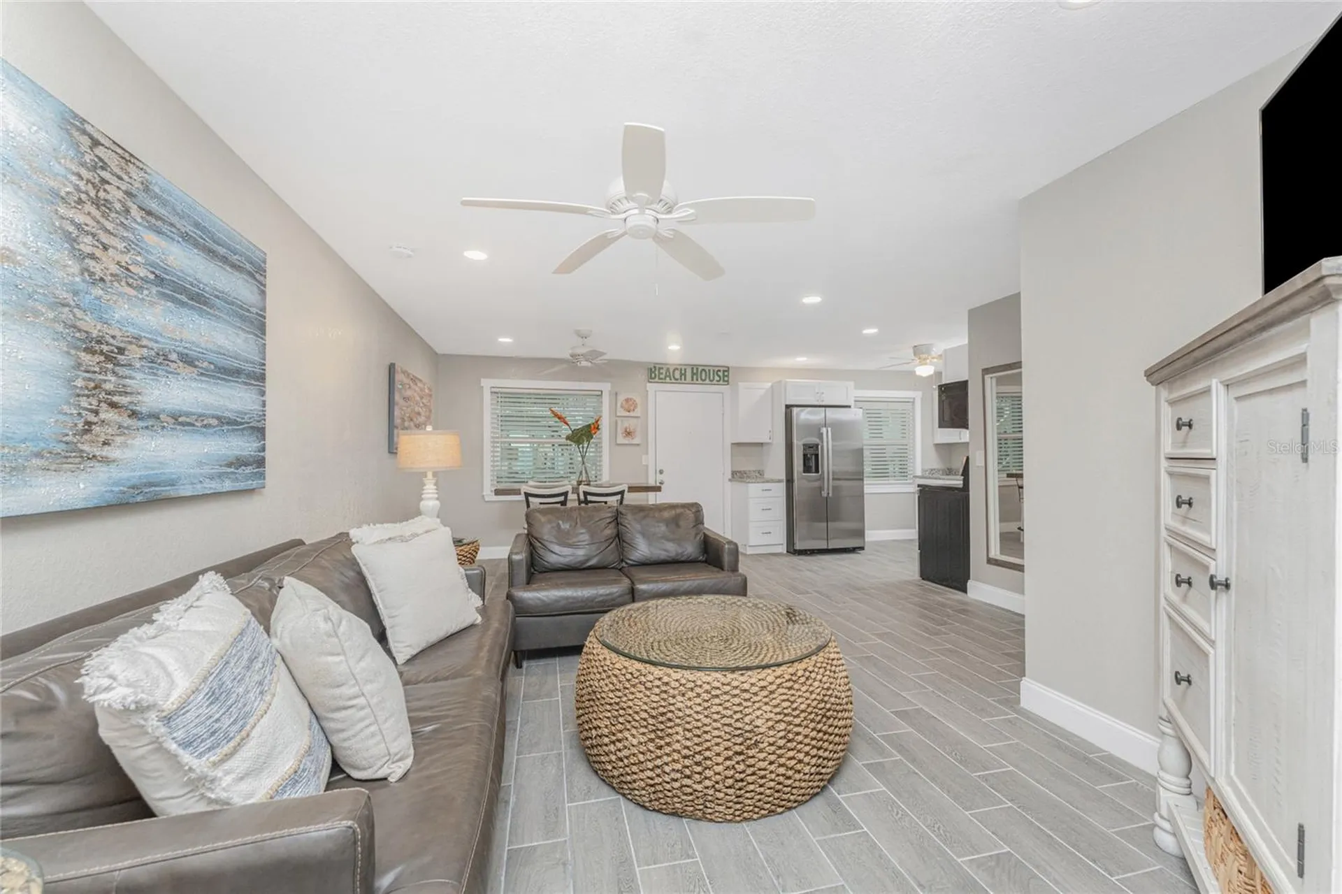 5041 N Beach Road Englewood FL 34223