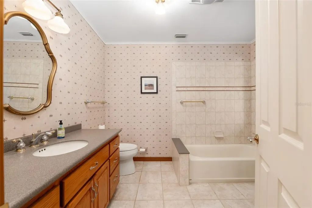 10880 NW 160th Avenue Morriston FL 32668