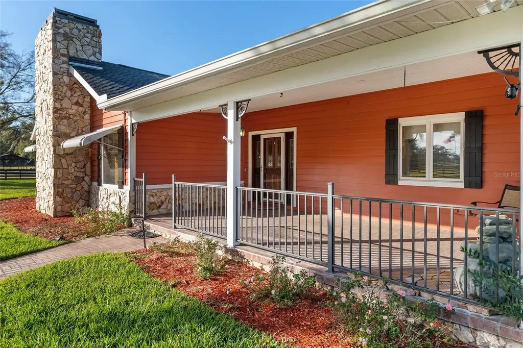 10880 NW 160th Avenue Morriston FL 32668