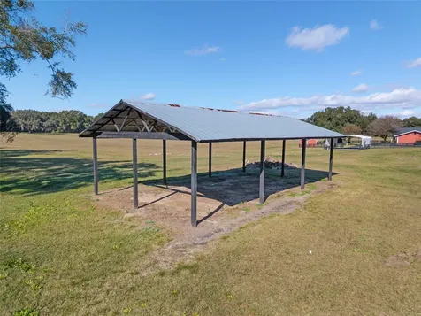 10880 NW 160th Avenue Morriston FL 32668