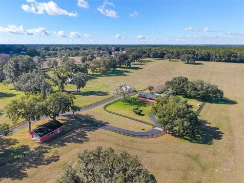 10880 NW 160th Avenue Morriston FL 32668