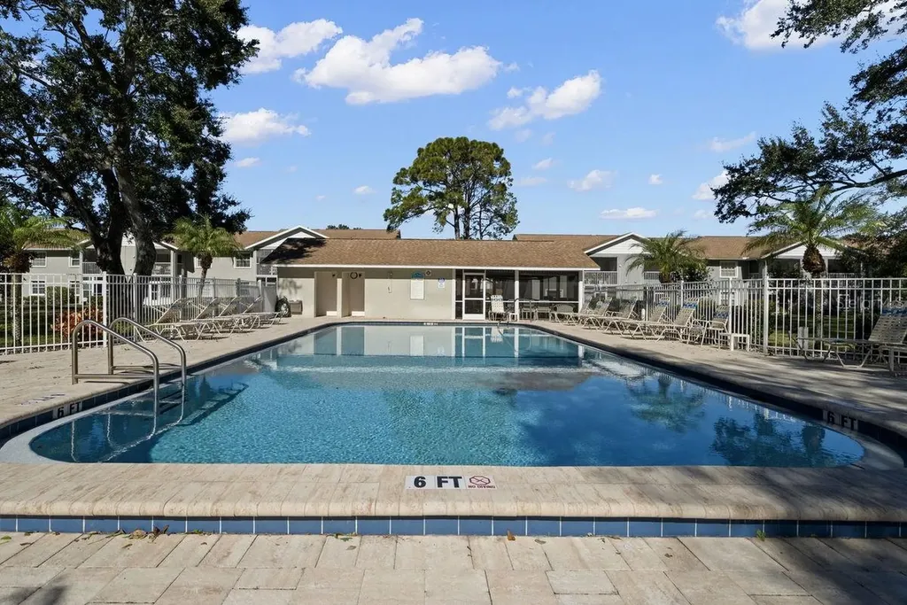 1438 Millstream Lane Dunedin FL 34698