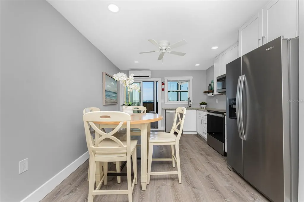 5041 N Beach Road Englewood FL 34223