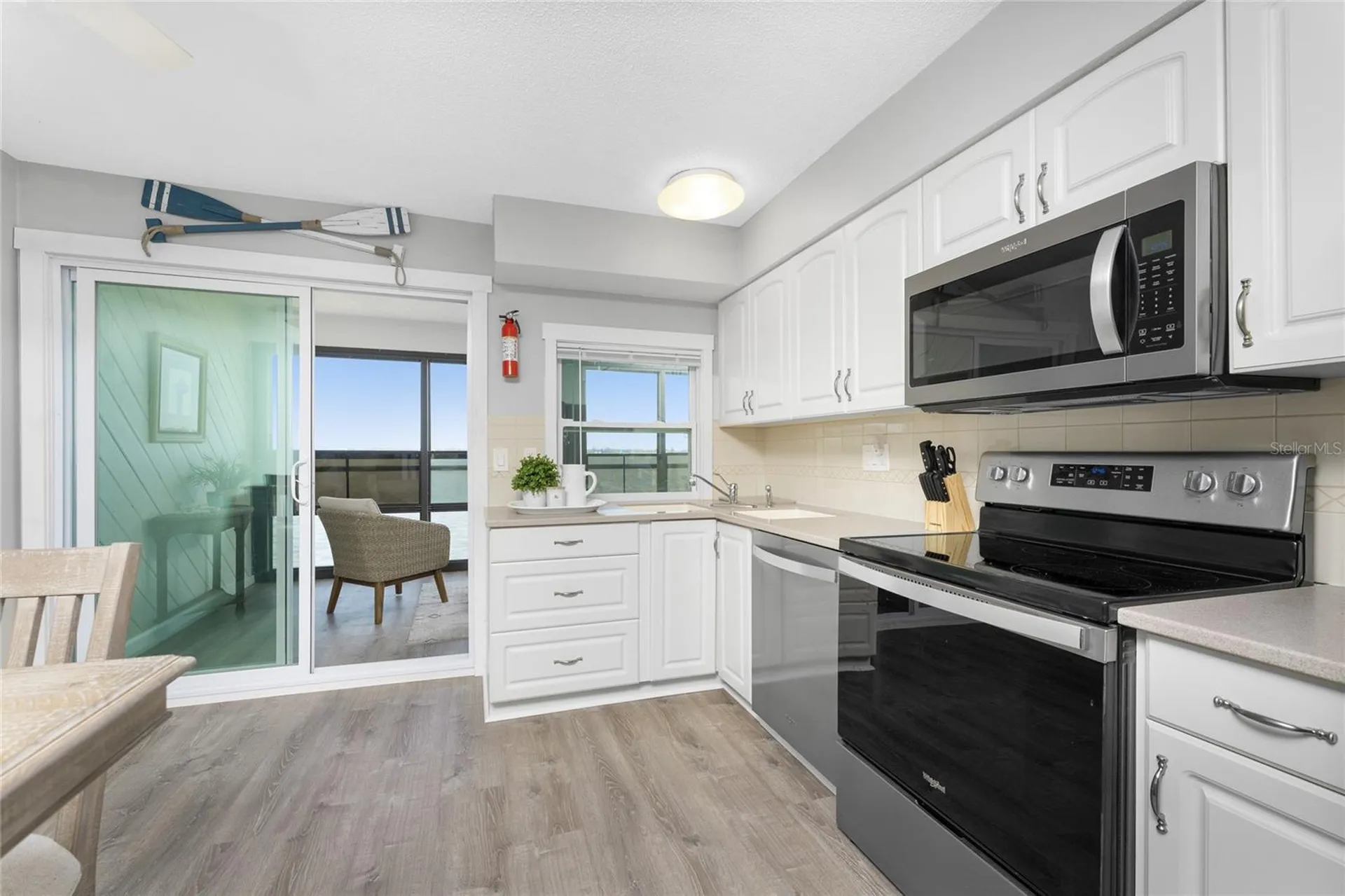 5041 N Beach Road Englewood FL 34223
