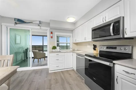 5041 N Beach Road Englewood FL 34223