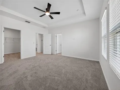 2735 Skyline Loop Kissimmee FL 34758