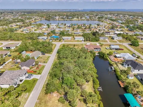 18706 Fort Smith Circle Port Charlotte FL 33948