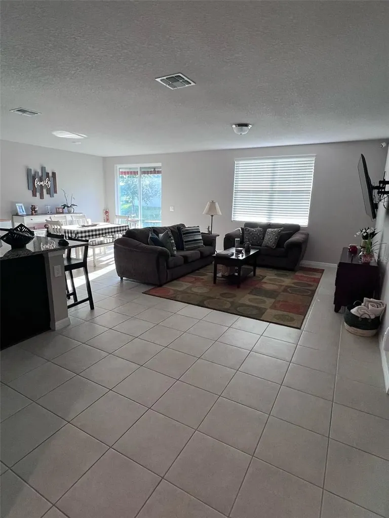 364 Guadlupe Street Haines City FL 33844