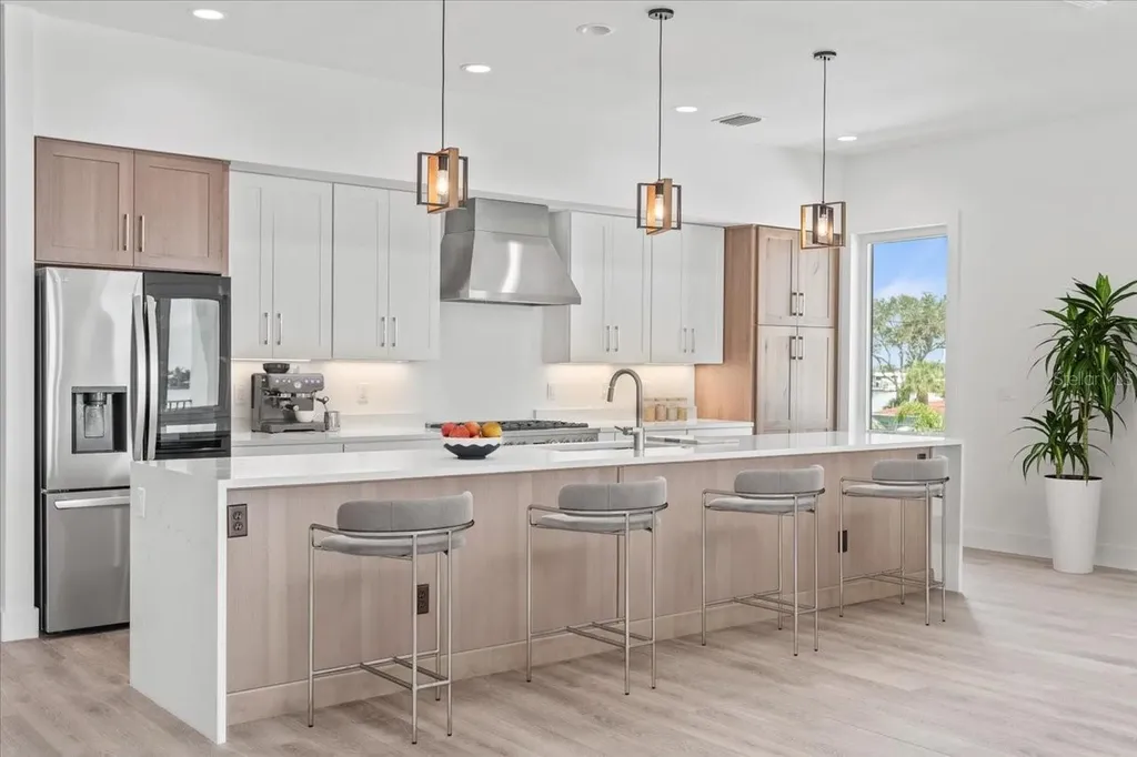 109 Punta Vista Drive St Pete Beach FL 33706