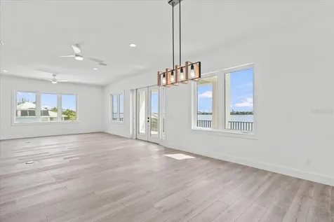 109 Punta Vista Drive St Pete Beach FL 33706