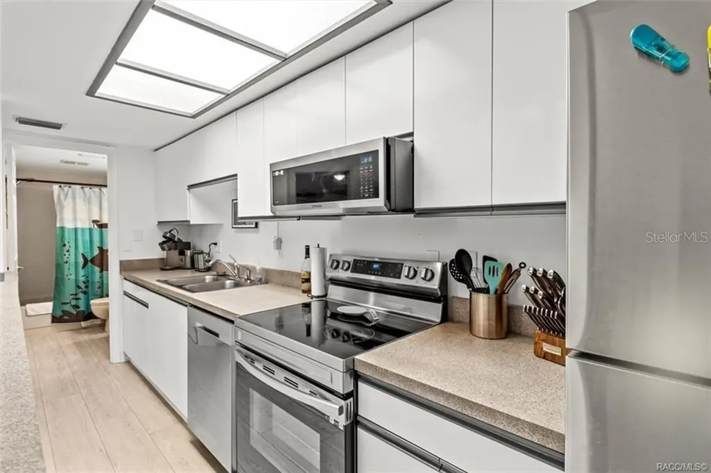 20820 River Drive Dunnellon FL 34431