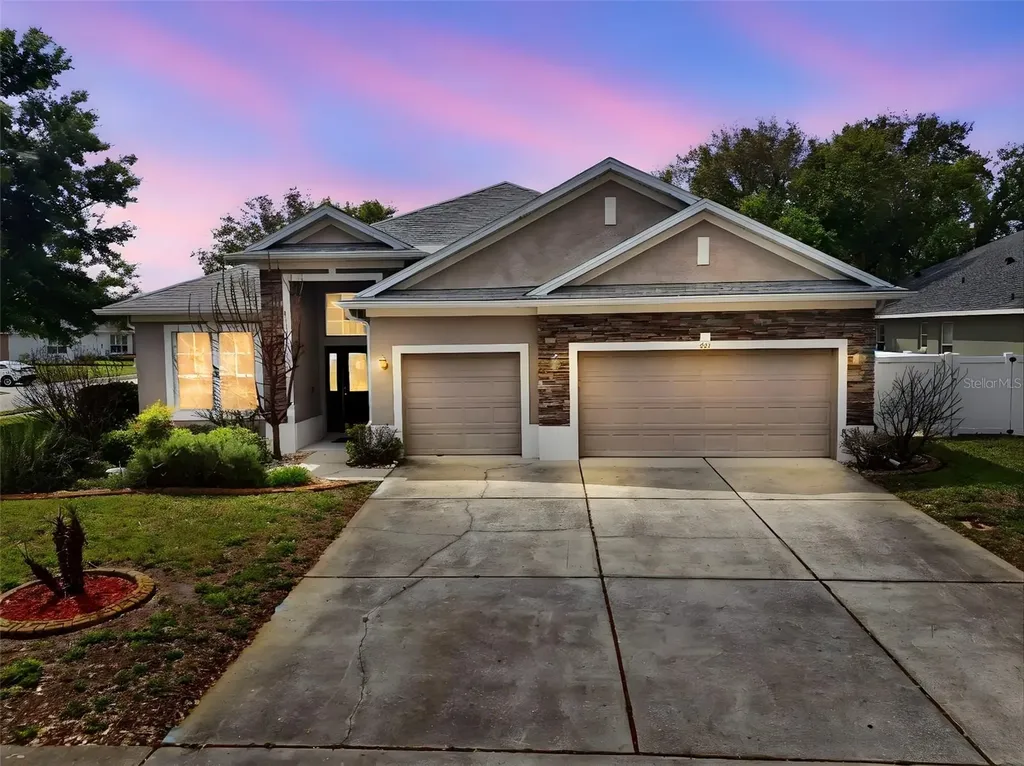 481 Woodford Drive Debary FL 32713