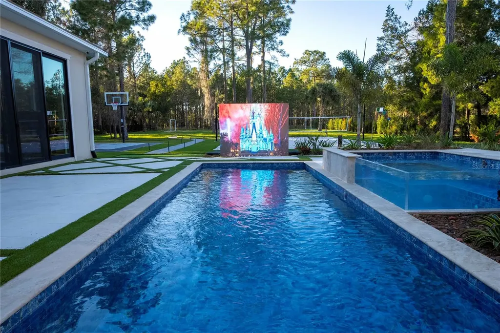 15926 Pendio Drive Bella Collina FL 34756