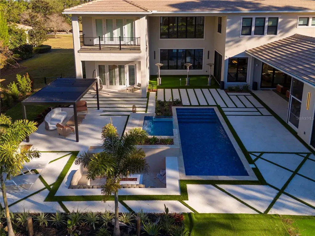 15926 Pendio Drive Bella Collina FL 34756
