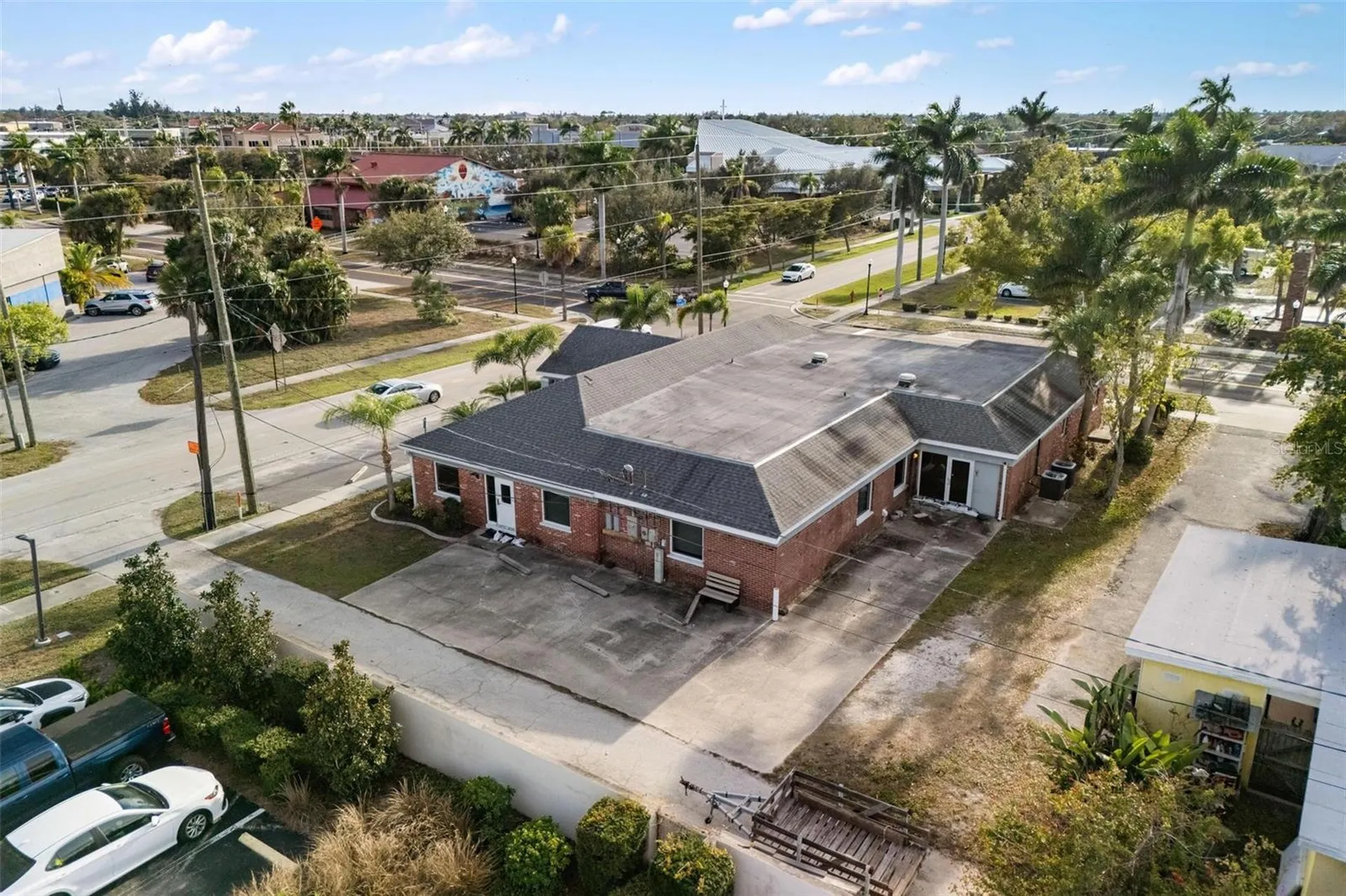 128 W Charlotte Avenue Punta Gorda FL 33950