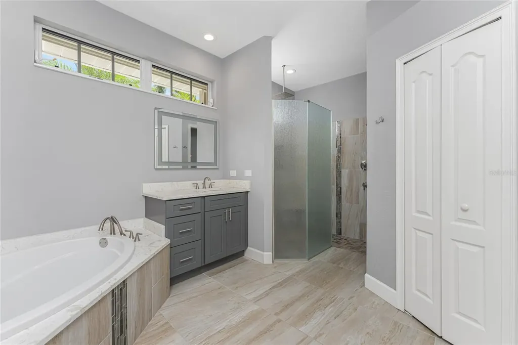 1030 Via Formia Punta Gorda FL 33950