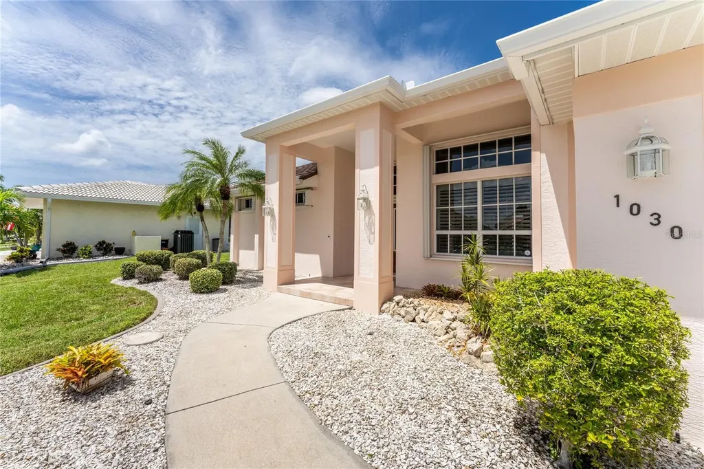 1030 Via Formia Punta Gorda FL 33950