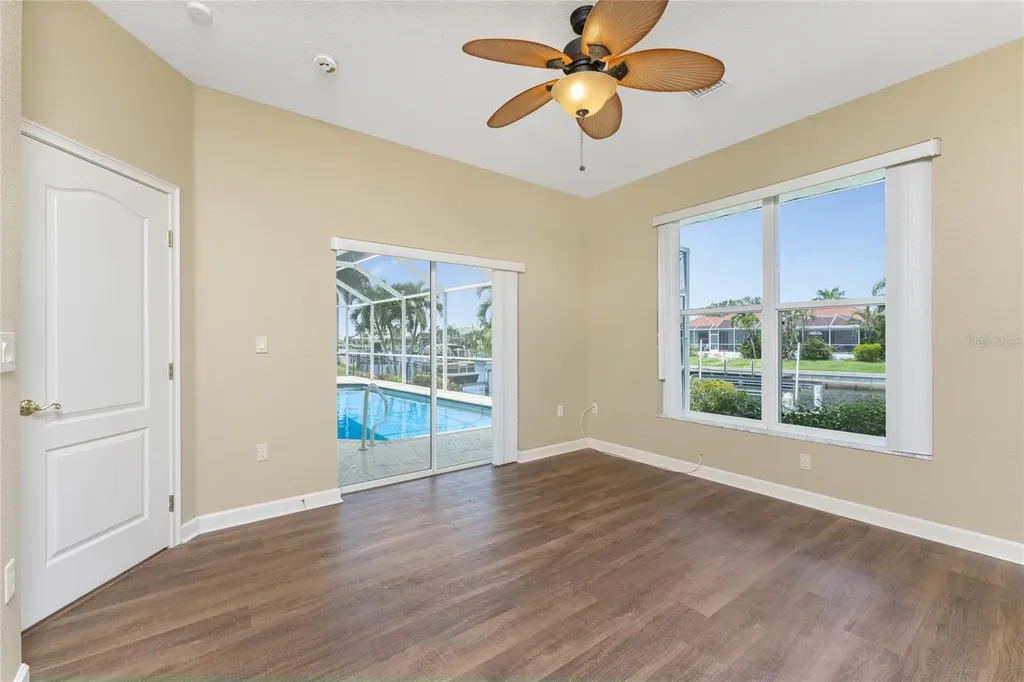 1030 Via Formia Punta Gorda FL 33950