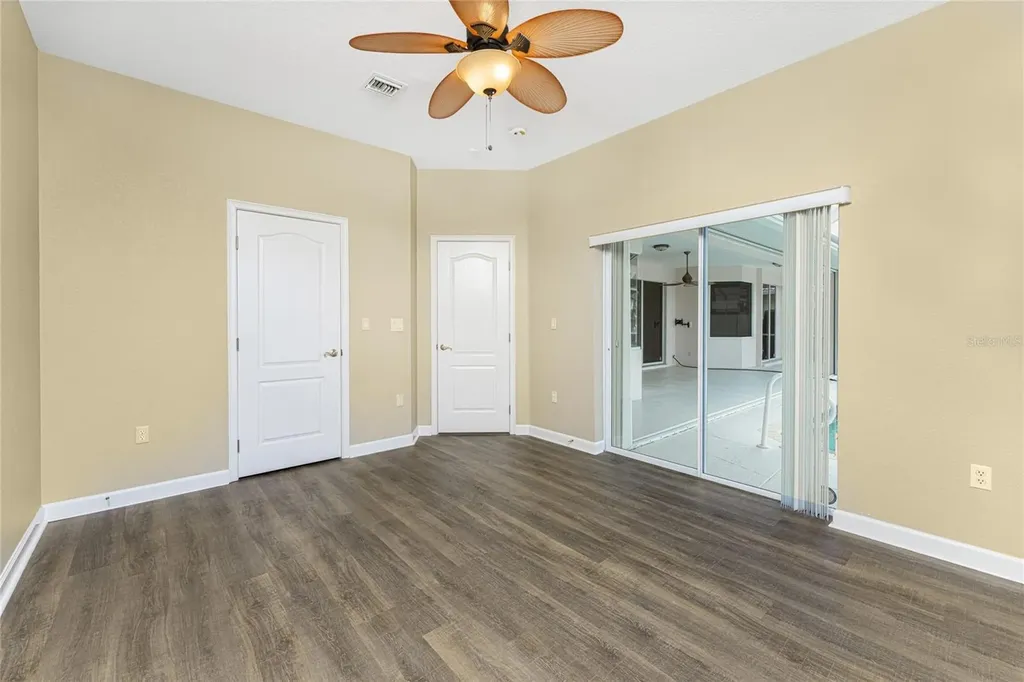 1030 Via Formia Punta Gorda FL 33950