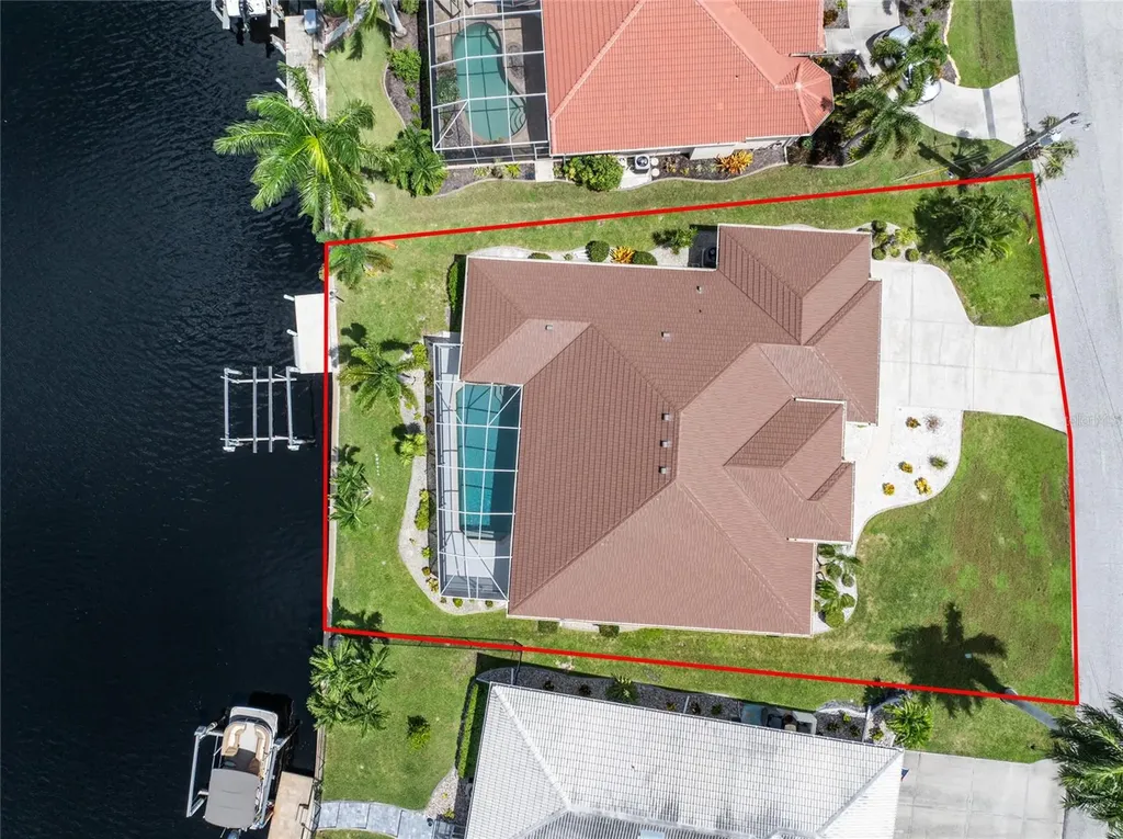 1030 Via Formia Punta Gorda FL 33950