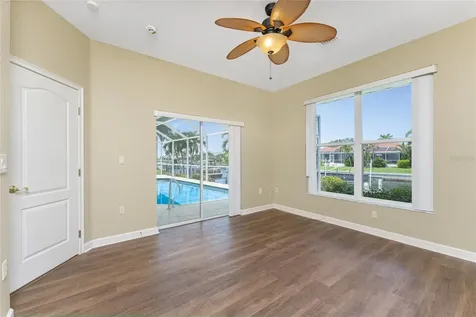 1030 Via Formia Punta Gorda FL 33950