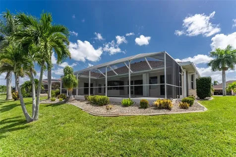 1030 Via Formia Punta Gorda FL 33950