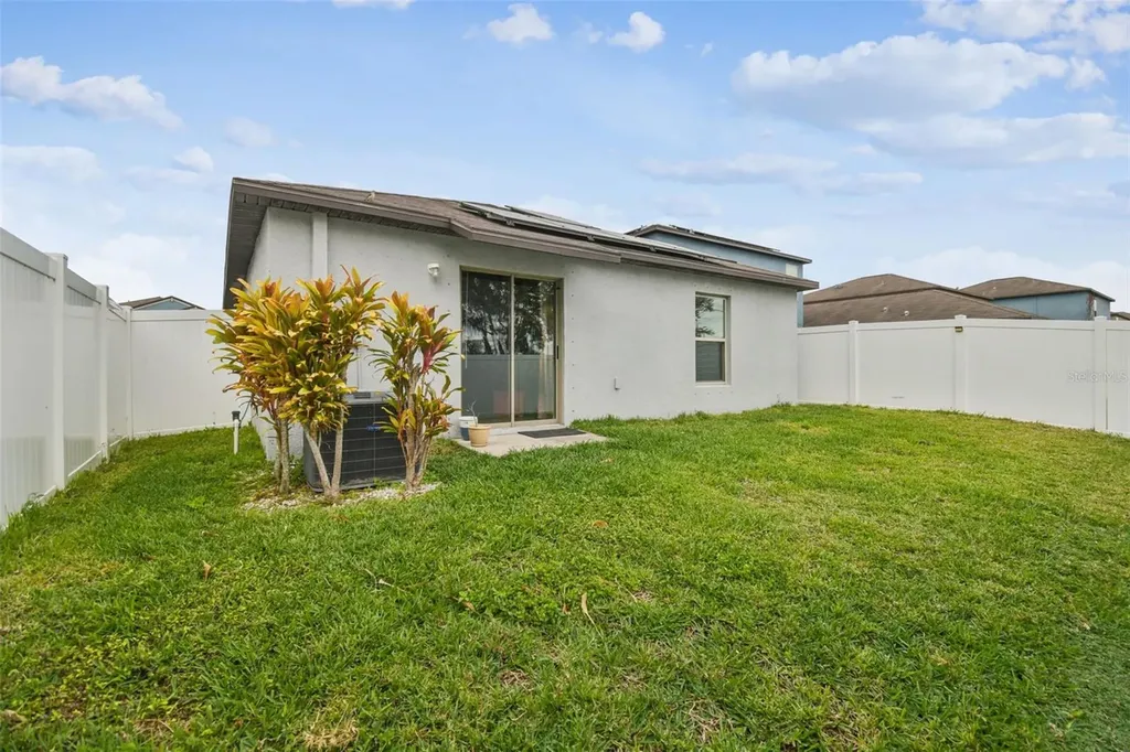 10248 Carloway Hills Drive Wimauma FL 33598