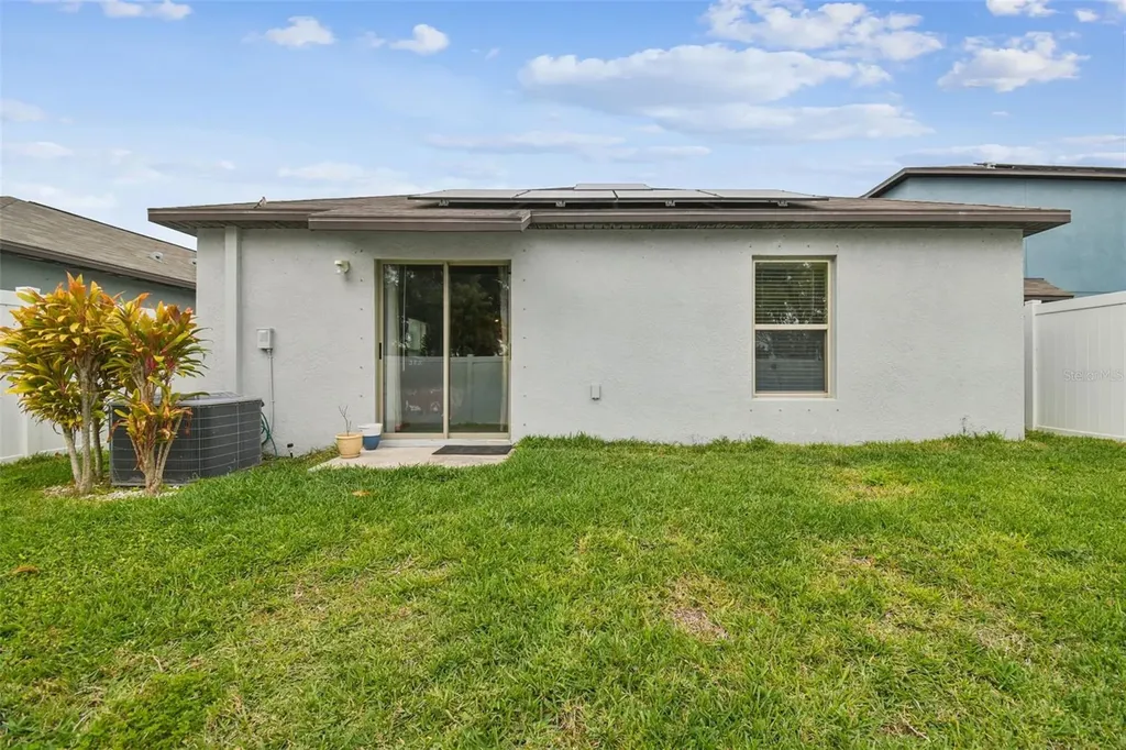 10248 Carloway Hills Drive Wimauma FL 33598
