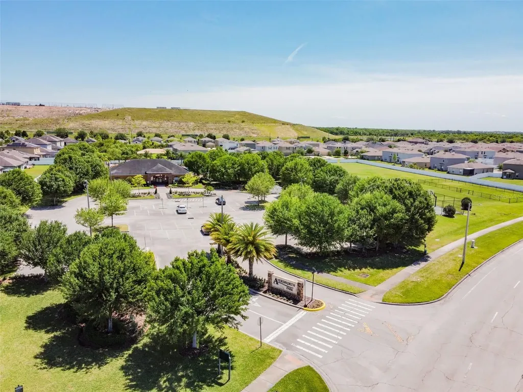 10248 Carloway Hills Drive Wimauma FL 33598