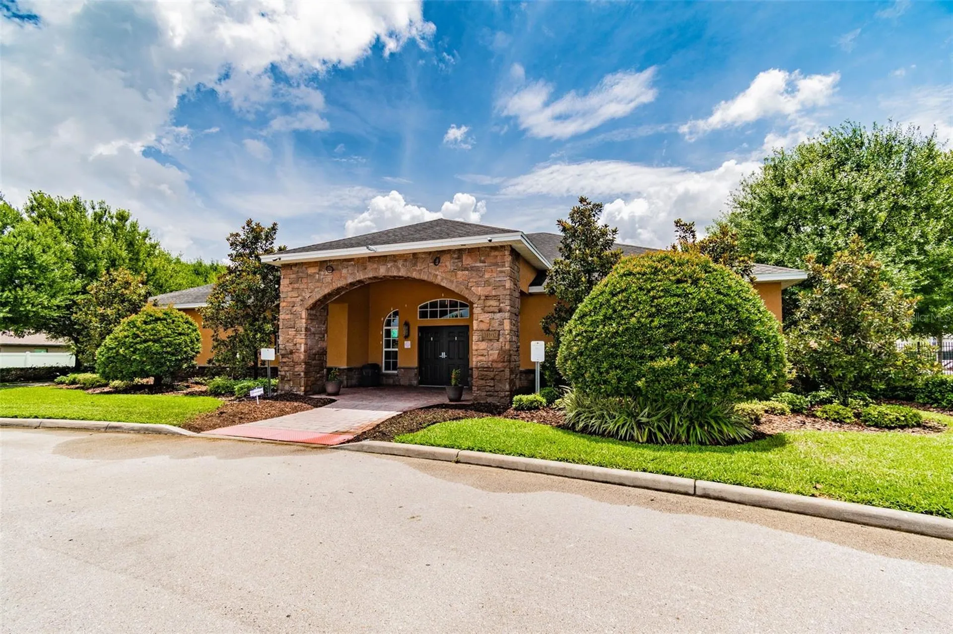 10248 Carloway Hills Drive Wimauma FL 33598