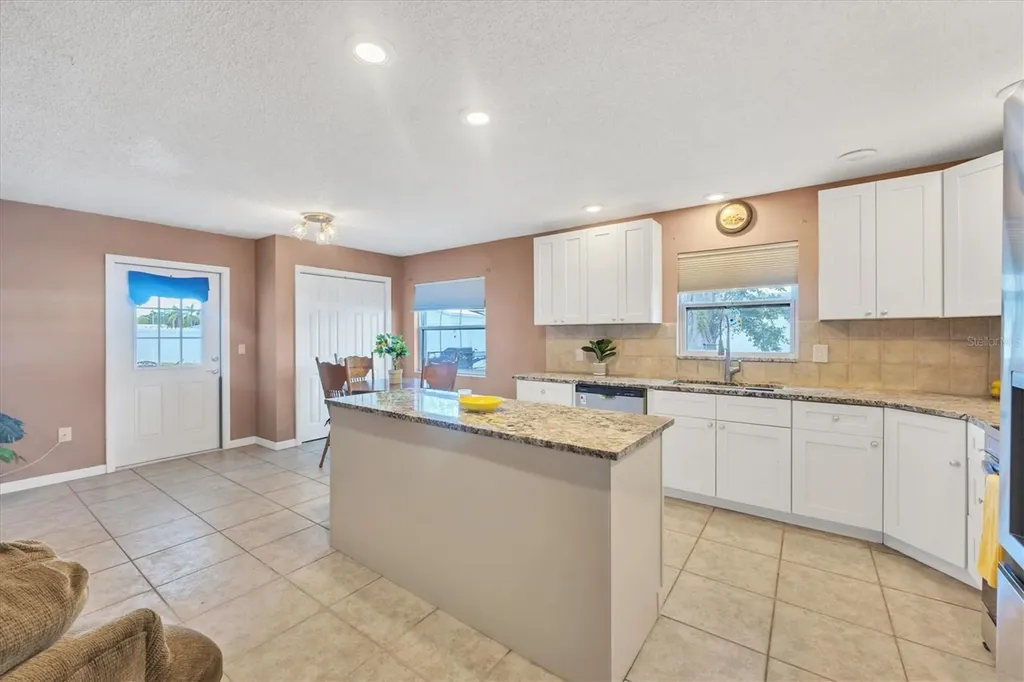 322 Linden Drive Ellenton FL 34222