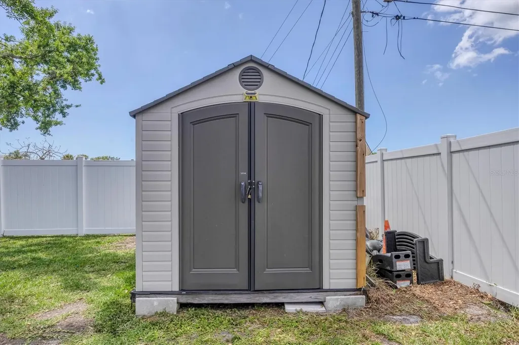 322 Linden Drive Ellenton FL 34222