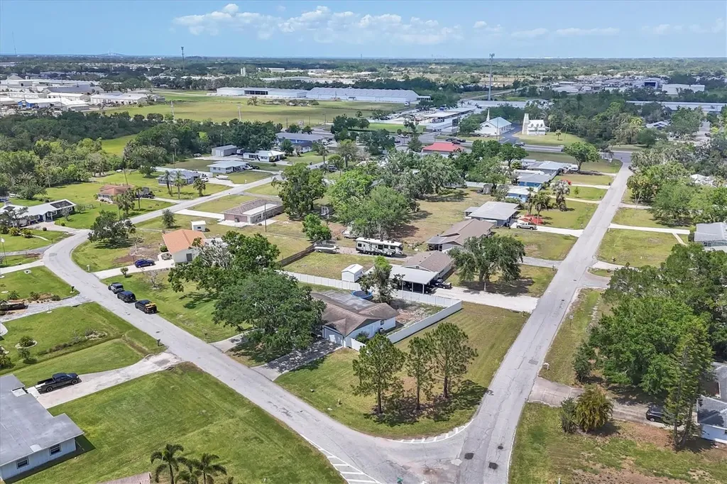 322 Linden Drive Ellenton FL 34222